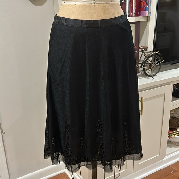 Net and sequin party skirt Old Navy sz 6 - Picture 9 of 9